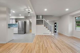 1304 Robertson St - Photo 1 of 1