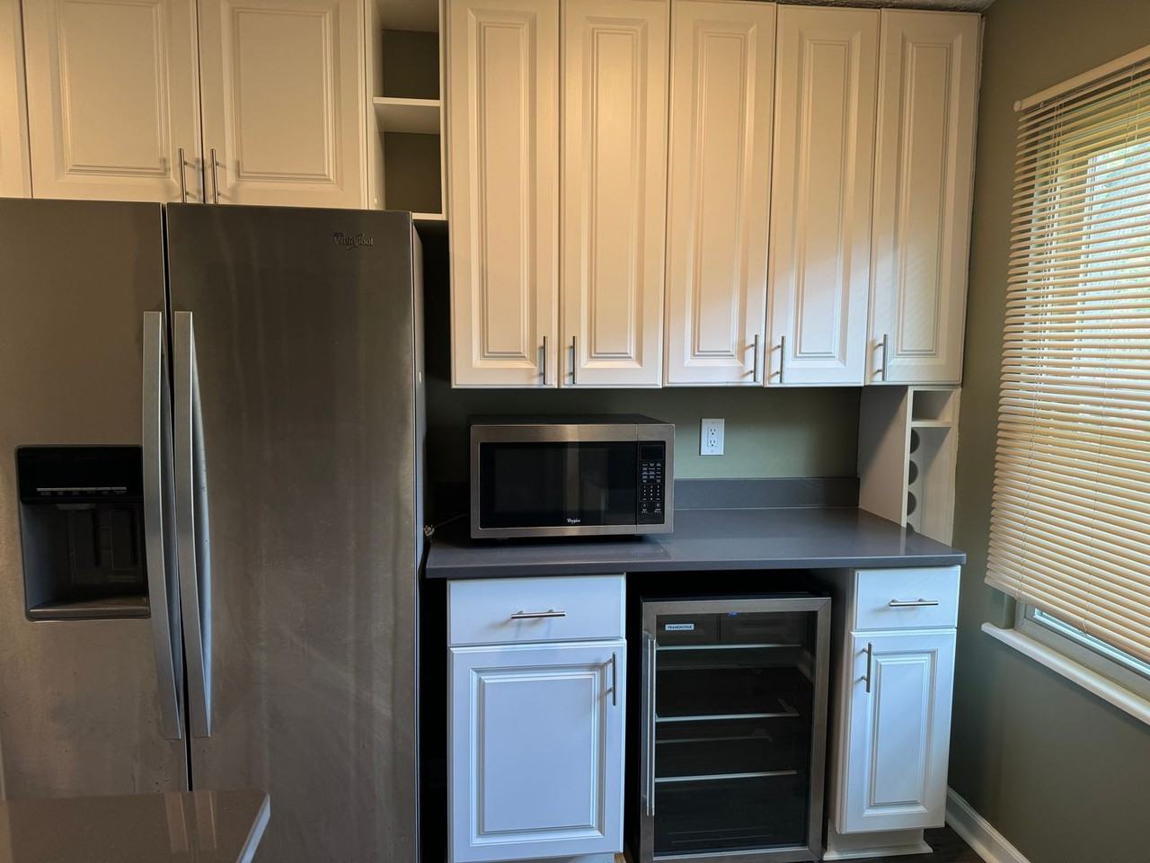 6723 Welland St - Photo 3 of 31