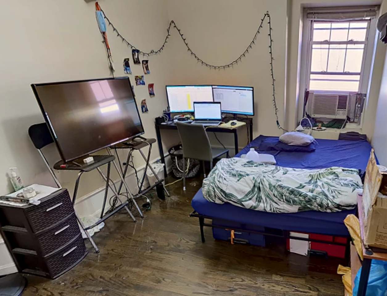 707 Shawmut Avenue - Photo 4 of 7