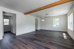 featured image of 415 Bunker Ave