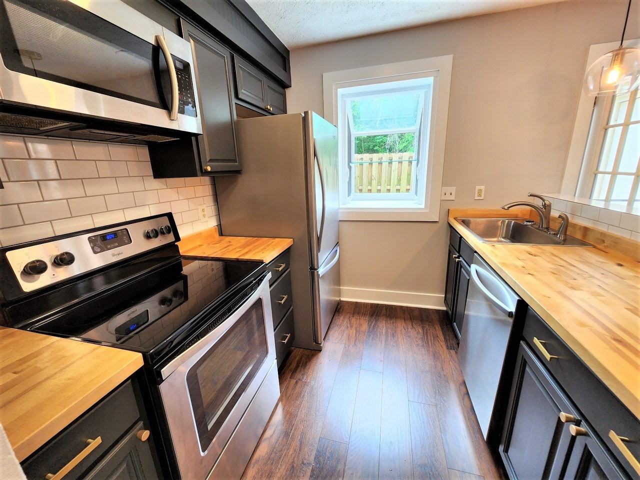 141 Thistle Ln - Photo 6 of 21