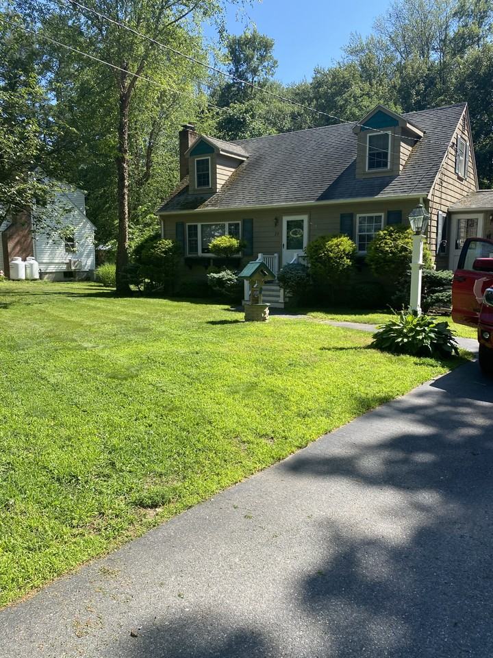 29 Spencer St #NA - Photo 2 of 12