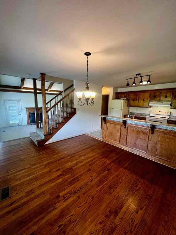 1497 Lackey St #A - Photo 3 of 17