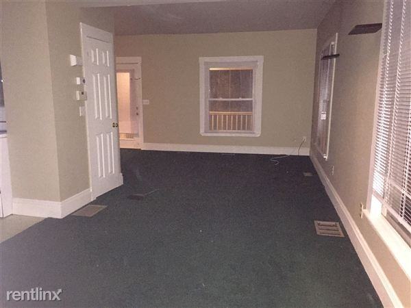 213 Reo Ave - Photo 3 of 7