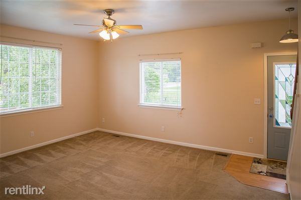 3527 Junior Dr - Photo 2 of 9