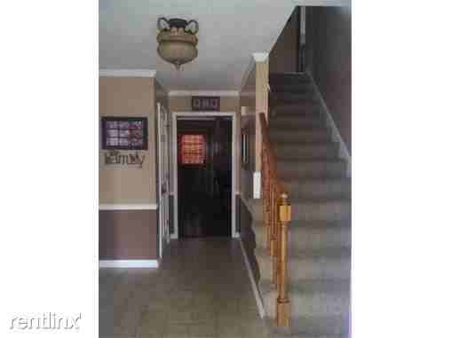 11405 W 106th St - Photo 3 of 11