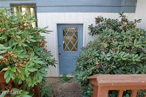 185 Schoolhouse Ln #B - Photo 3 of 29