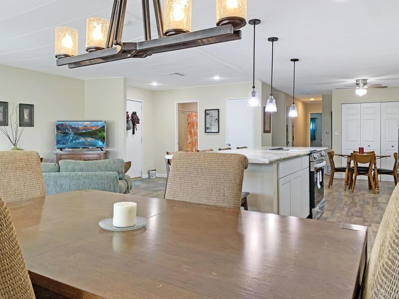 73250 Broadmoor Dr - Photo 5 of 13