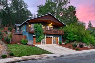 1112 Nw Elm St #LUXE - Photo 1 of 1