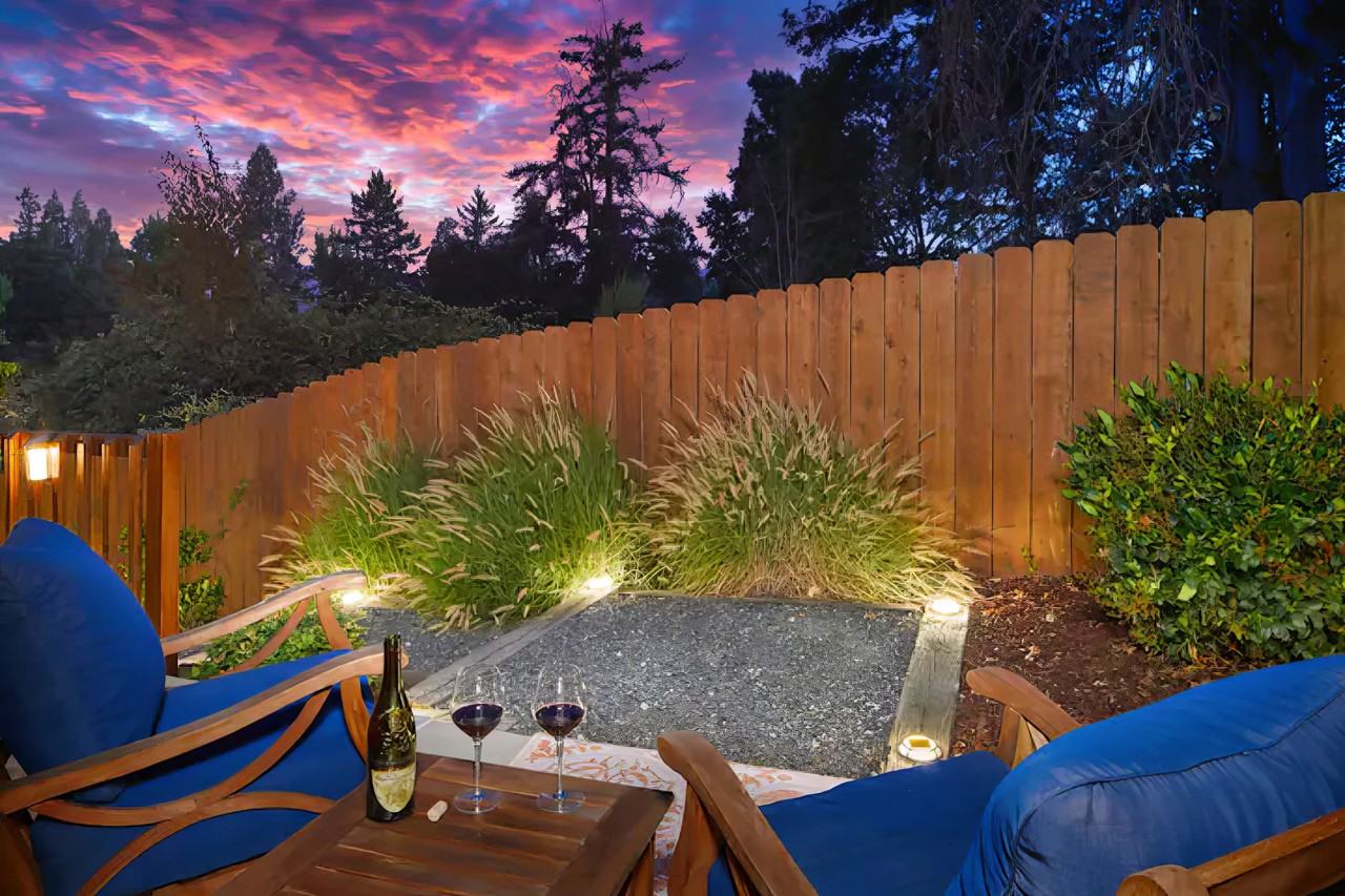 1112 Nw Elm St #LUXE - Photo 3 of 41