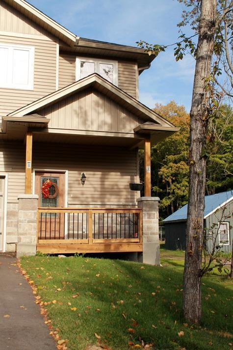 27 Silver St - Photo 3 of 12