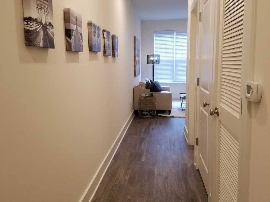 Mayfair West End - Photo 5 of 8