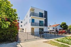 2851 S Victoria Ave - Photo 1 of 1