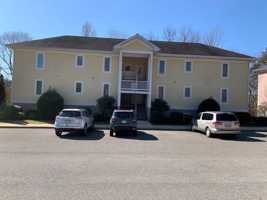 featured image of Holly Park Ln