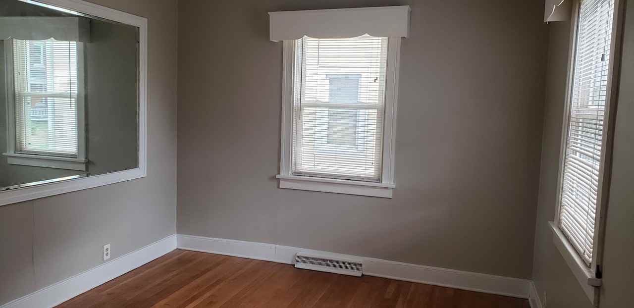 714 S Meadow St - Photo 2 of 12