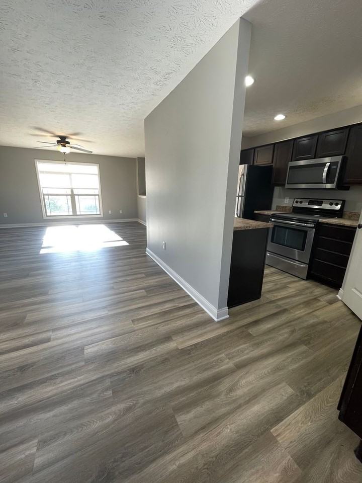 2820 Flagstone Way - Photo 4 of 19