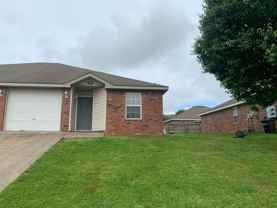 226 Graystone Cir - Photo 1 of 1