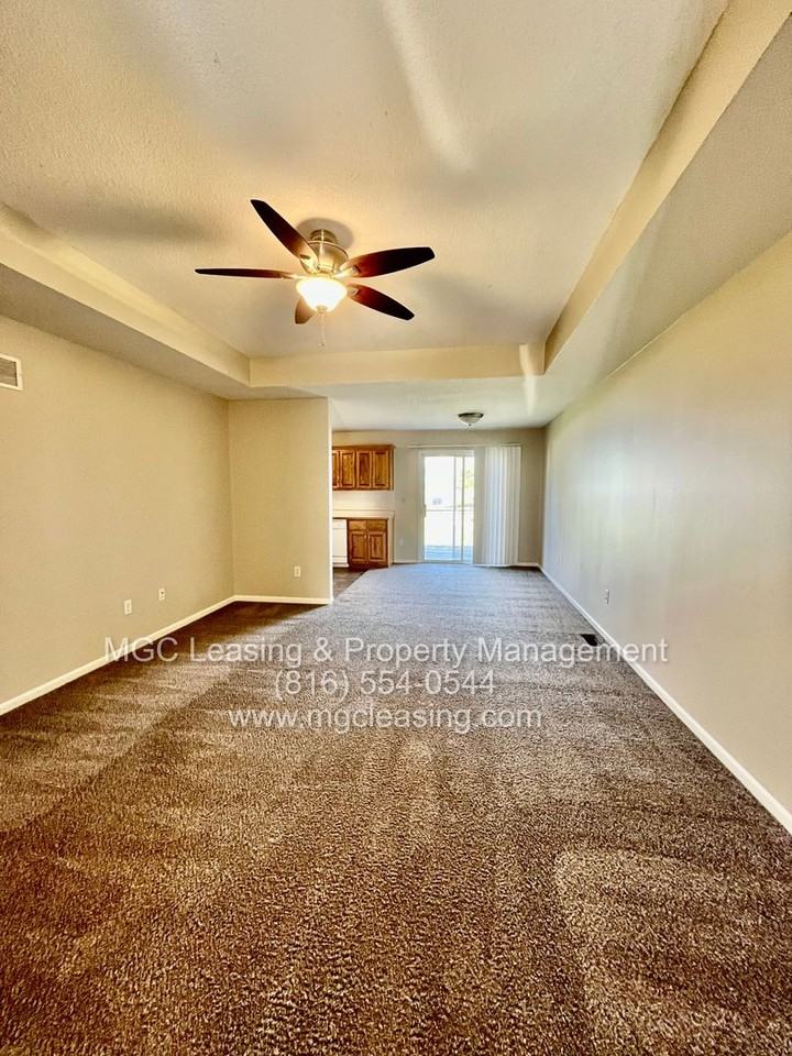 800-802 NW Scenic Ln - Photo 3 of 27