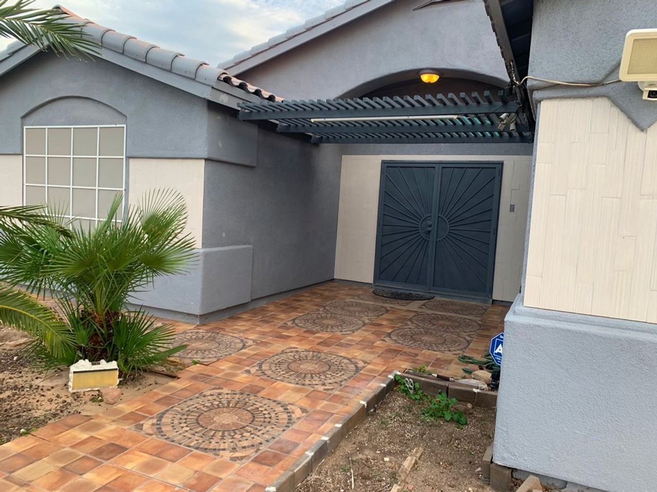 10531 E 38th Ln - Photo 2 of 17