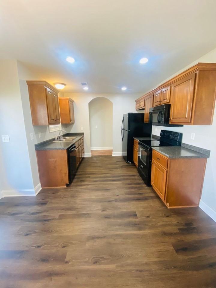 106 Gayla Ct - Photo 7 of 19