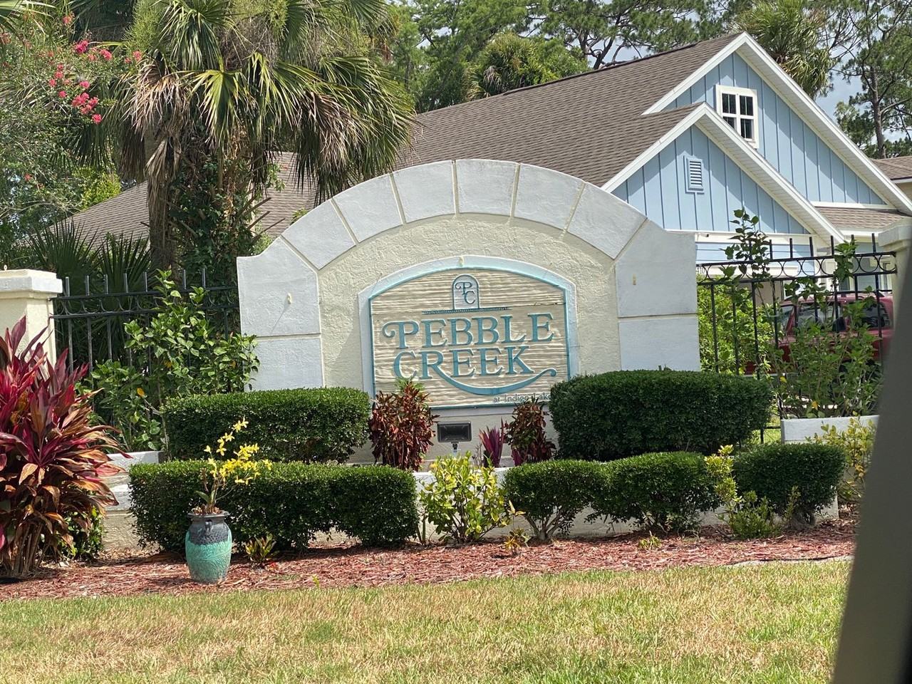 278 Glenbriar Cir - Photo 2 of 39