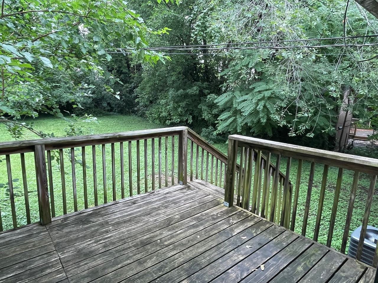 8504 E 93rd St - Photo 3 of 11