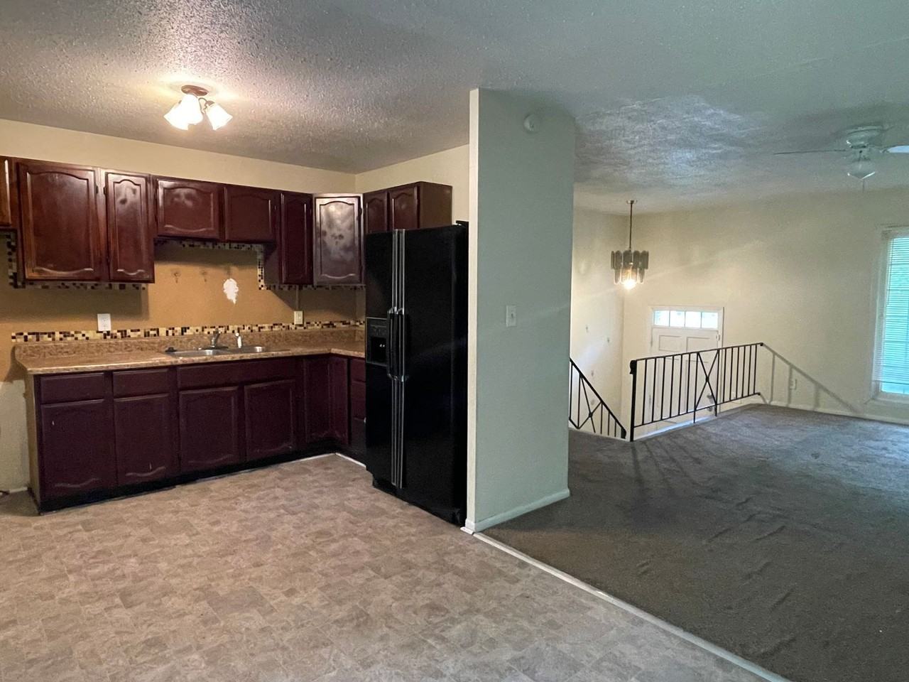 8504 E 93rd St - Photo 5 of 11