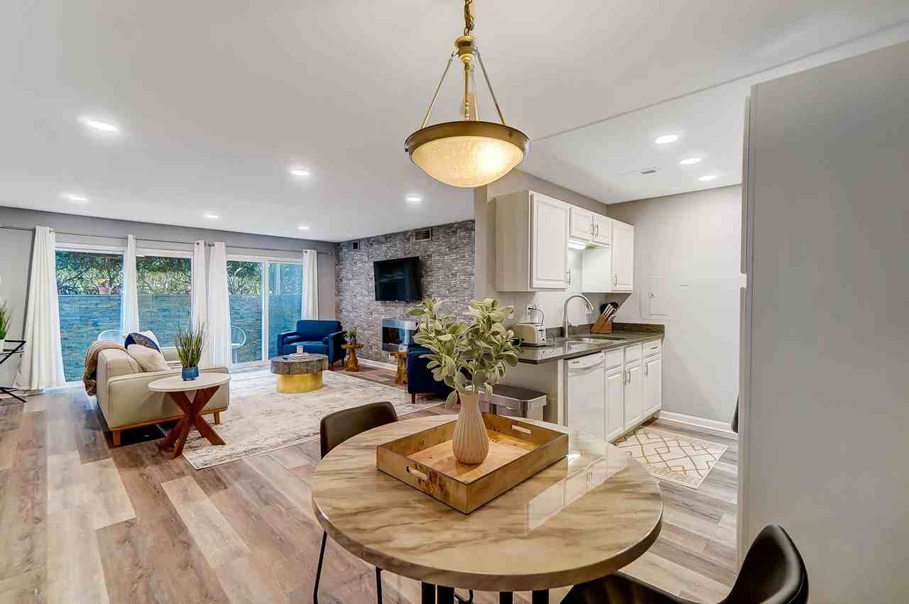 801 Delta Ave - Photo 4 of 34