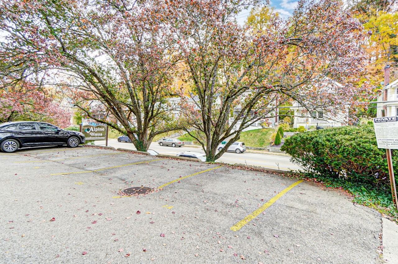 801 Delta Ave - Photo 5 of 34