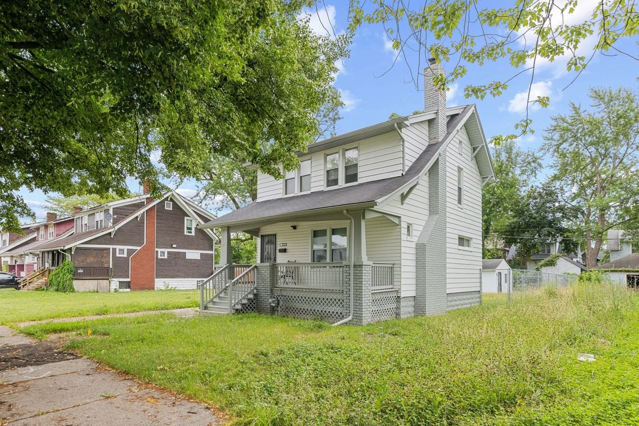 67 Geneva St - Photo 2 of 21