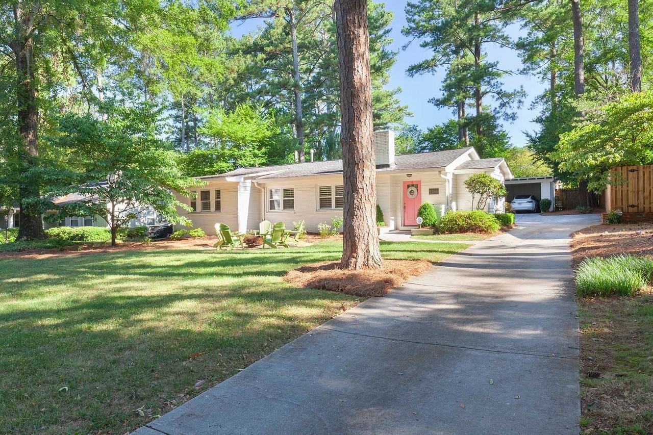 3296 Wynn Dr - Photo 3 of 38
