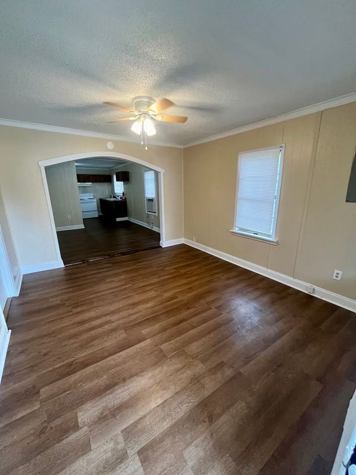 60 Martin Luther King Jr Blvd - Photo 2 of 10