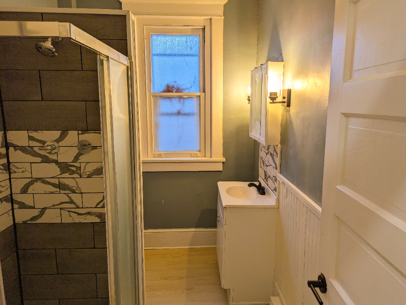 100 East - Photo 7 of 14