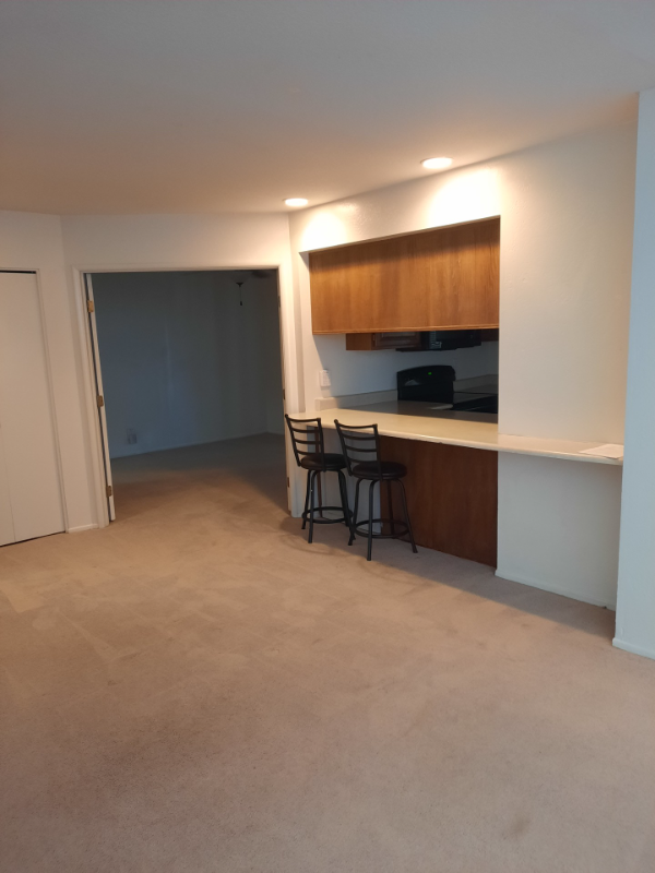 333 W Leroux St #H5 - Photo 5 of 13