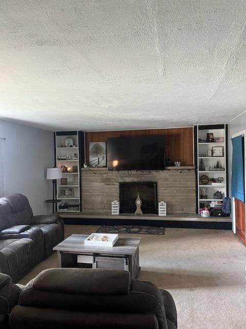 216 W Main St - Photo 3 of 5