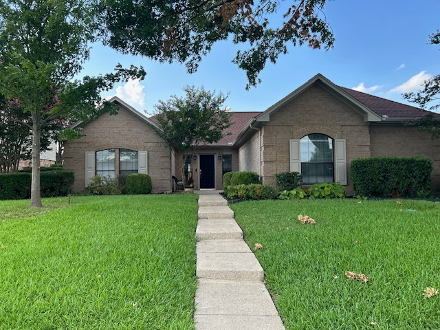 2017 Oakbluff Circle - Photo 2 of 8