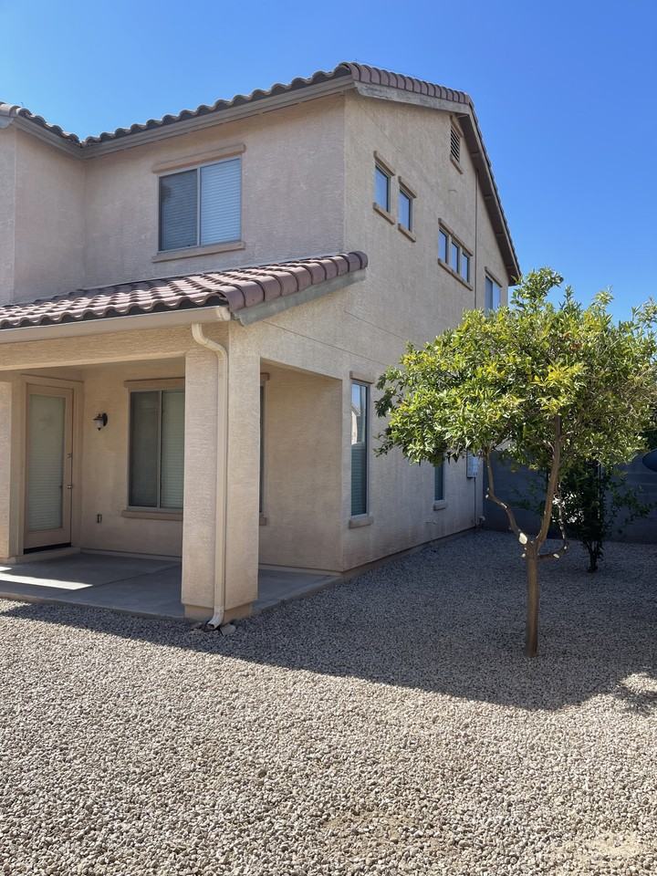 14592 W Maui Ln #NA - Photo 2 of 16