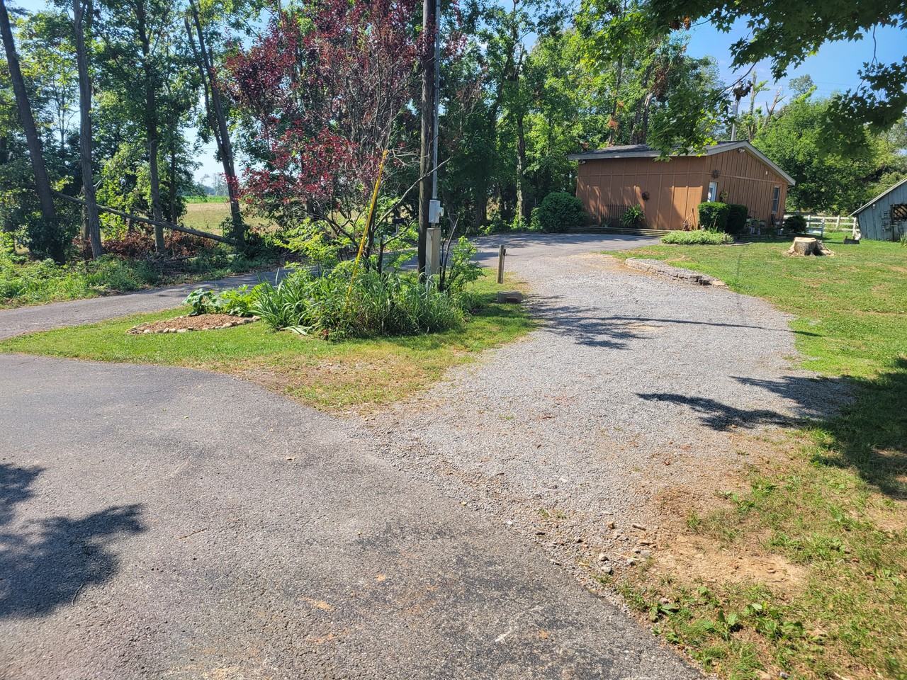 55 Boren Rd - Photo 4 of 5
