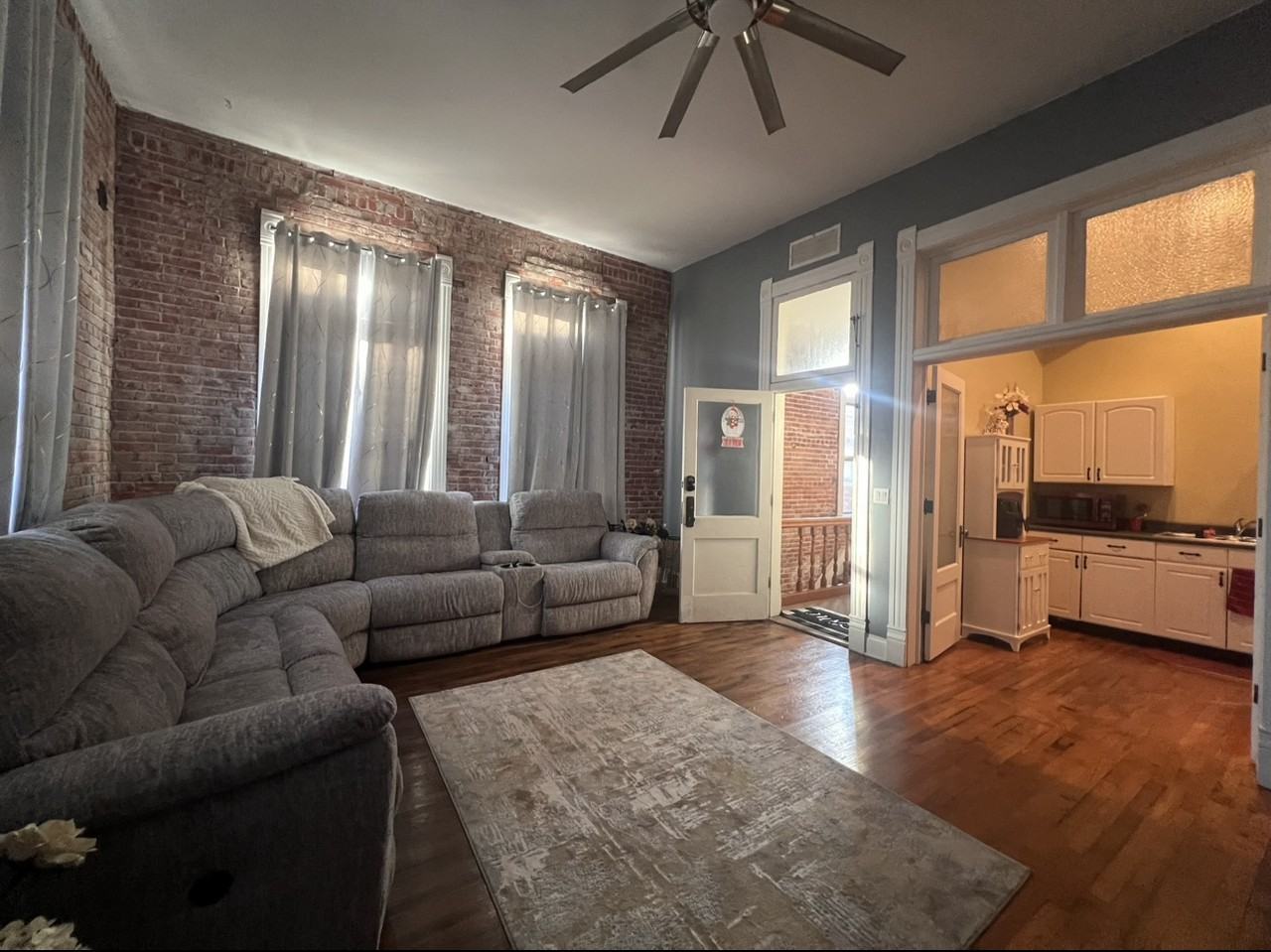 1800 Main St #2 - Photo 3 of 6