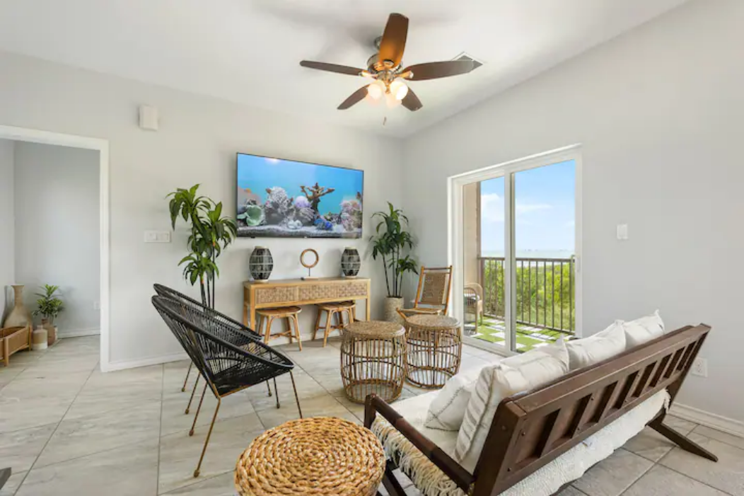 Ocean Blvd #4 - Photo 2 of 14