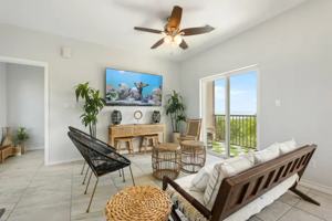 featured image of Ocean Blvd #4