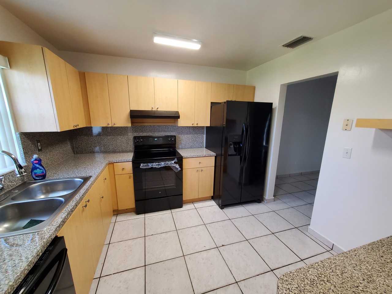 10714 Sw 152nd Ter #NA - Photo 2 of 11