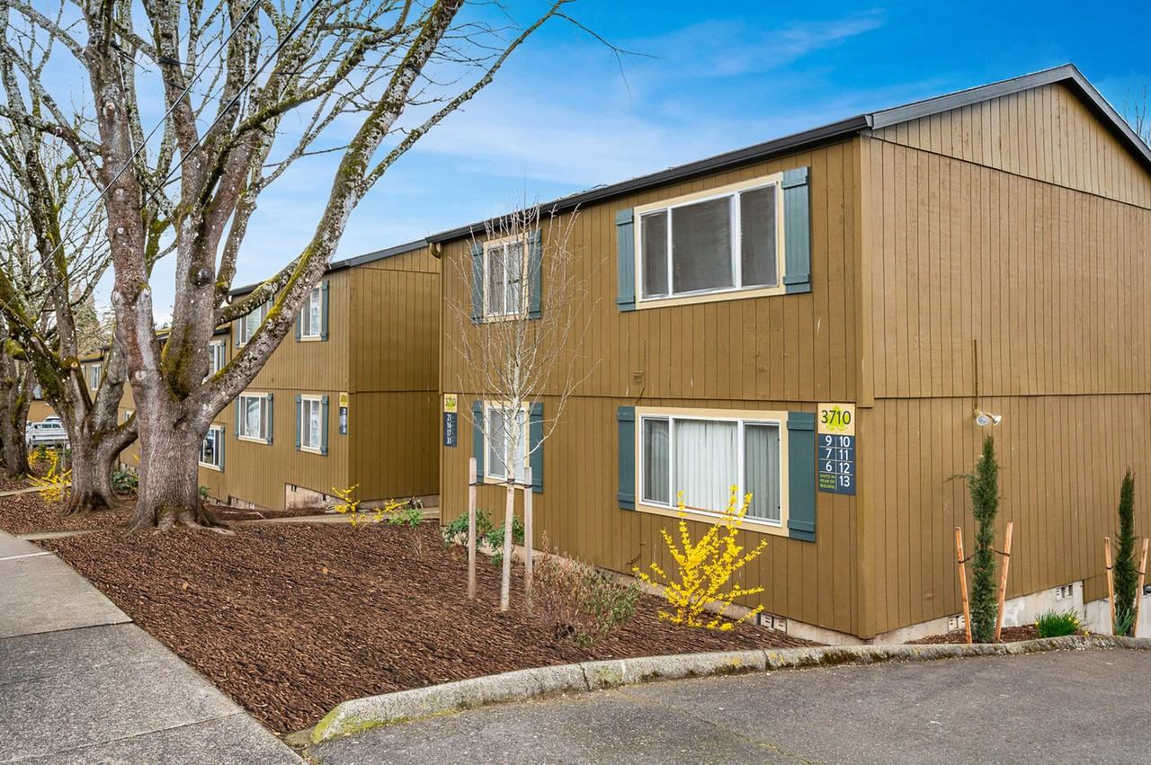 Shady Glen Apartments - Photo 4 of 22