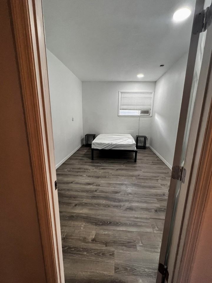 Napoleon St - Photo 5 of 5