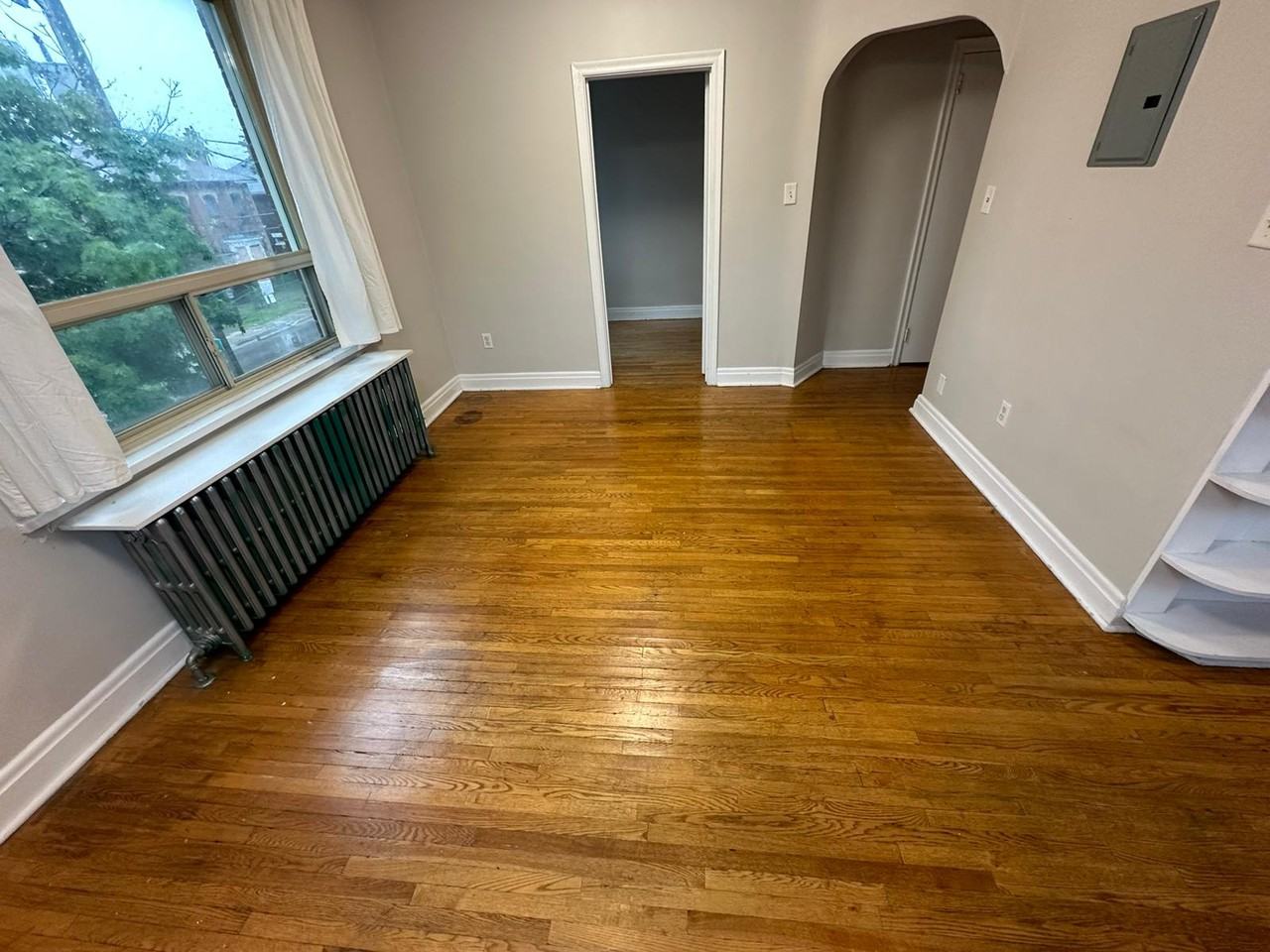 16 Church Street East #9 - Photo 6 of 17