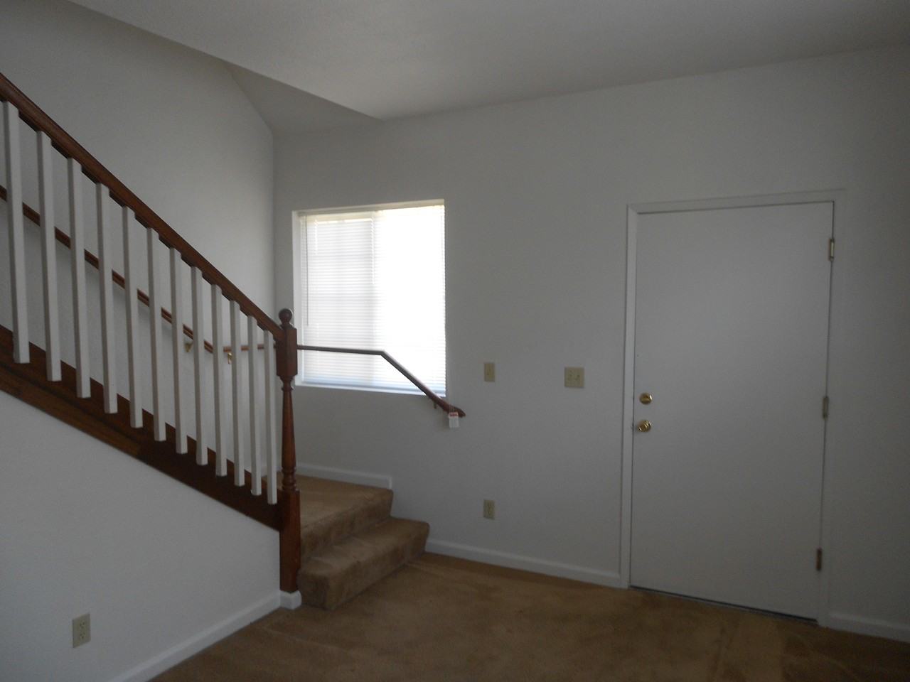 232 A St - Photo 3 of 12