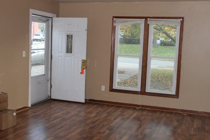 1275 Gentian Dr SE - Photo 2 of 9