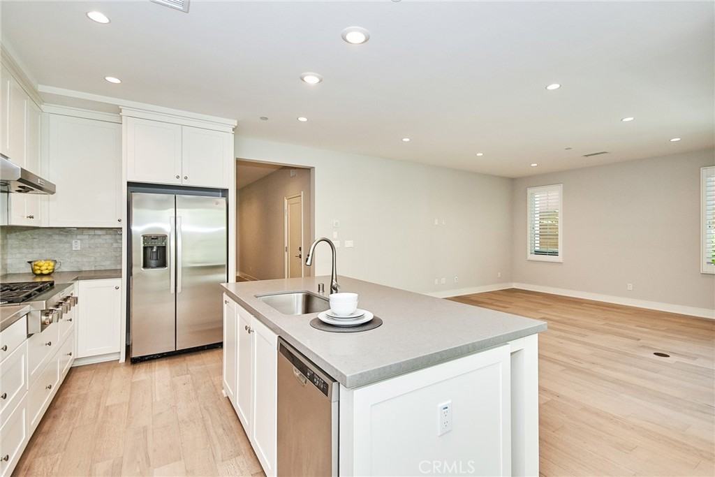 117 Oceano - Photo 3 of 8