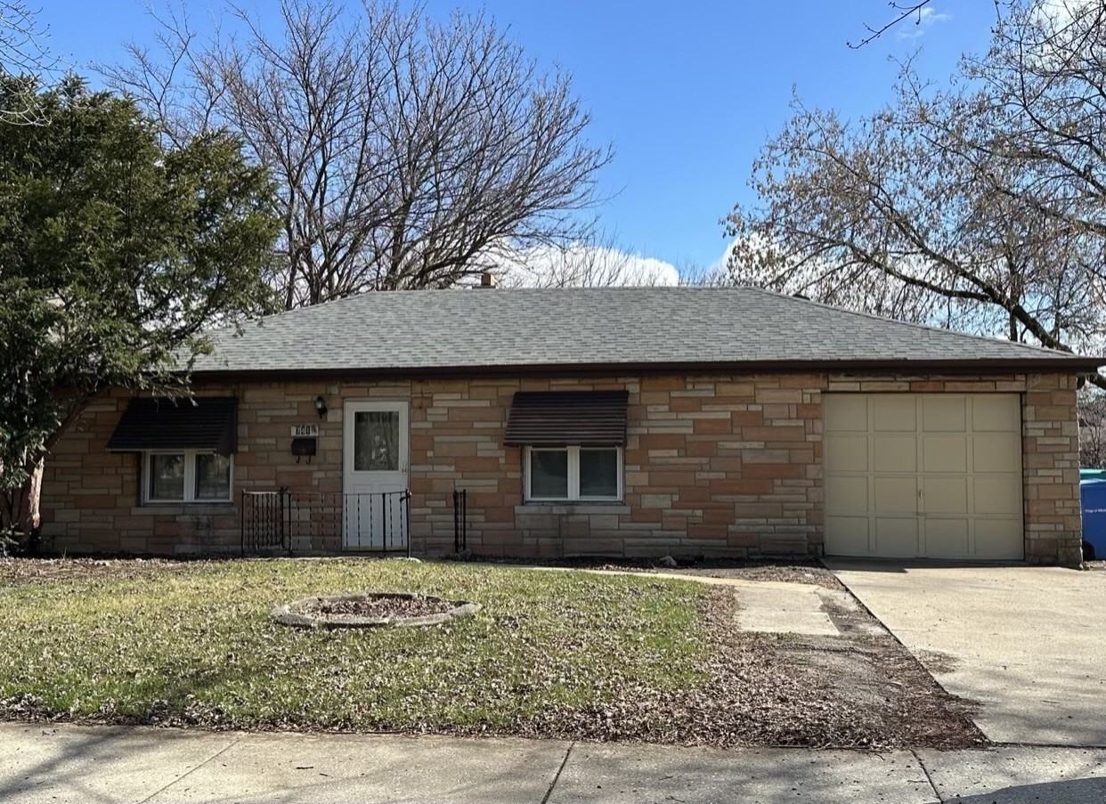 741 N Wolf Rd, Hillside, IL 60162 3 Bedroom House for 1,850/month Zumper