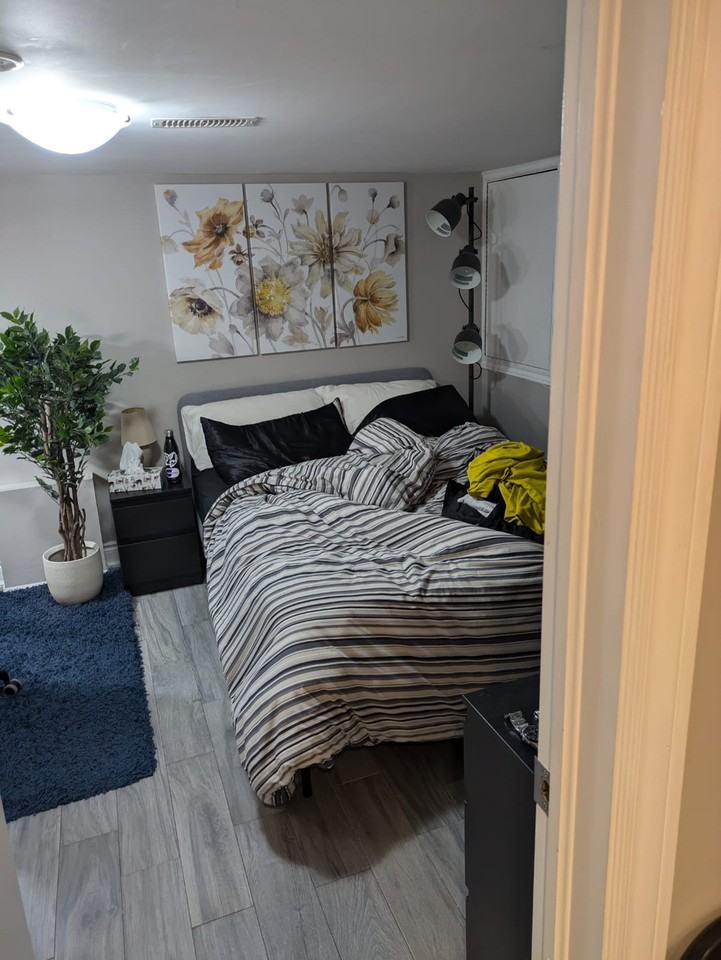 231 Albany Avenue - Photo 3 of 7